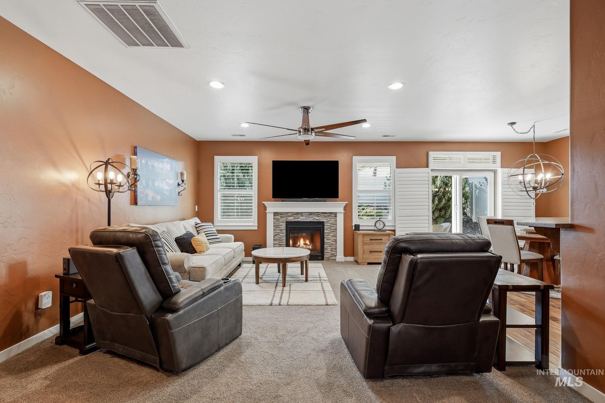 1603 W Cactus Property Photo 18