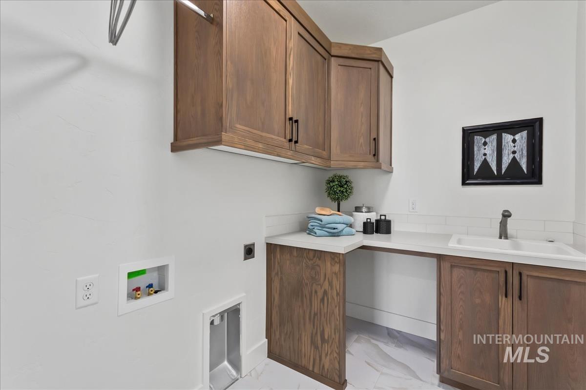 7315 Brown Way Property Photo 14