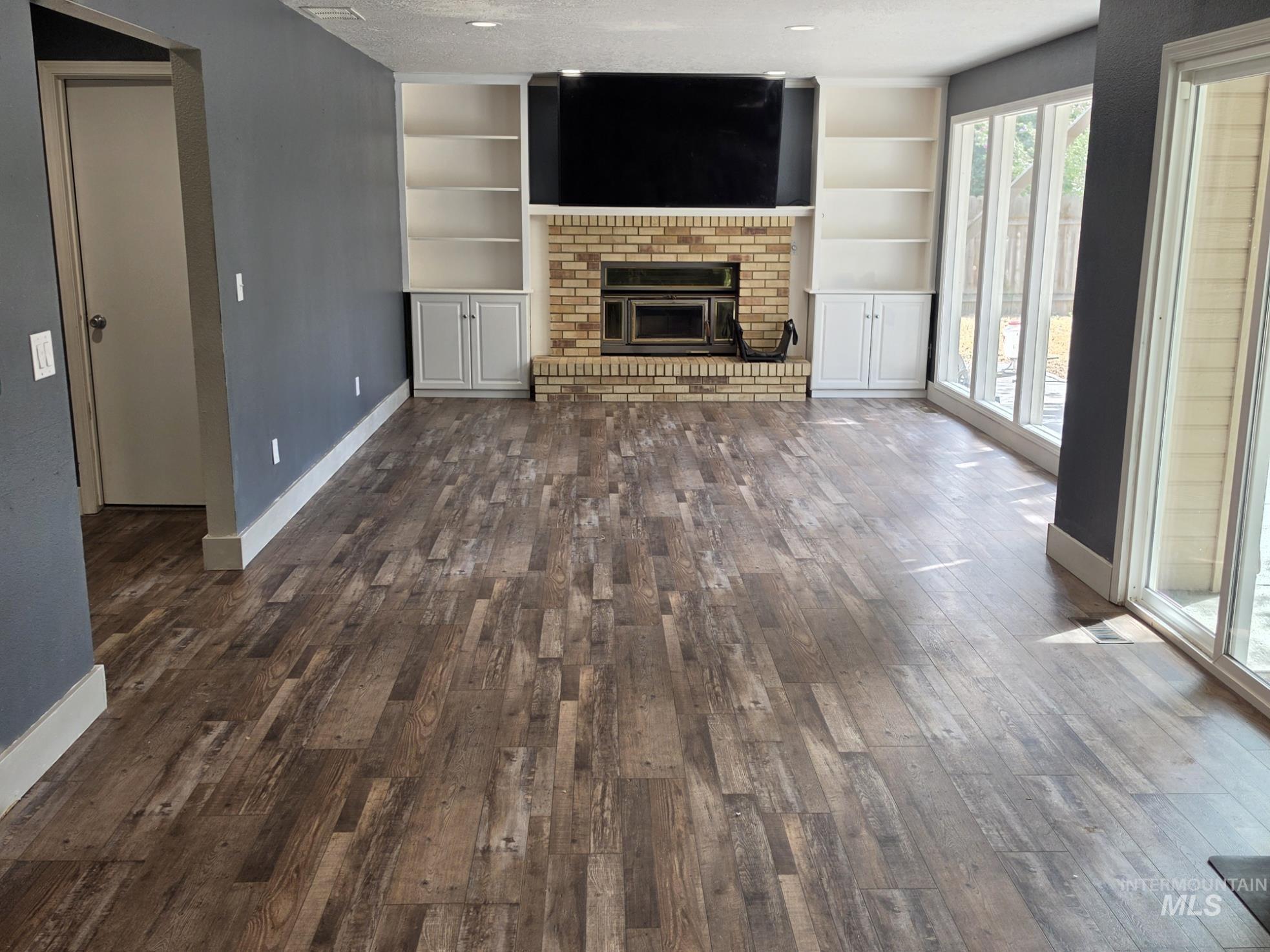 3201 S Riva Ridge Way Property Photo 4