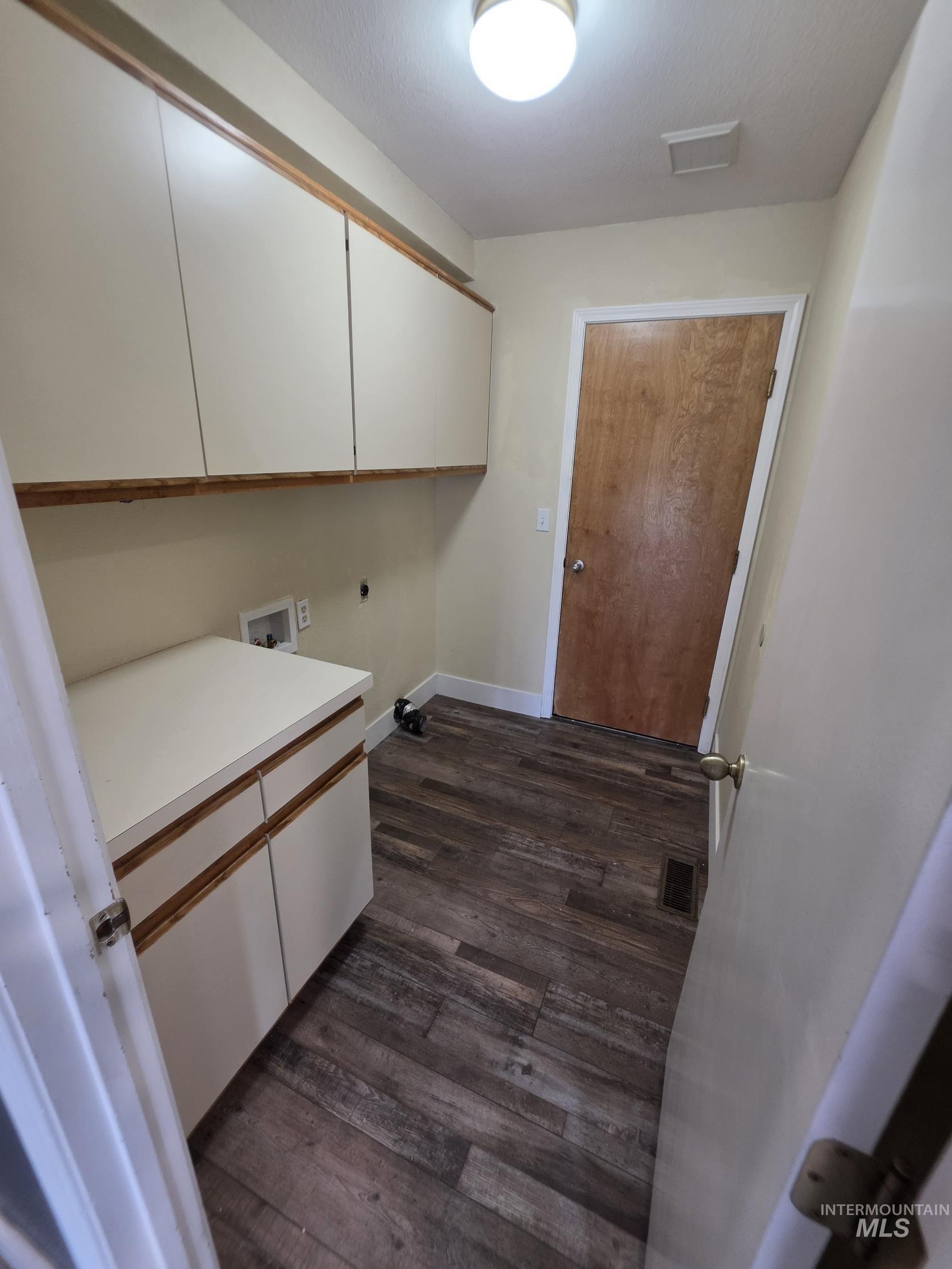 3201 S Riva Ridge Way Property Photo 6