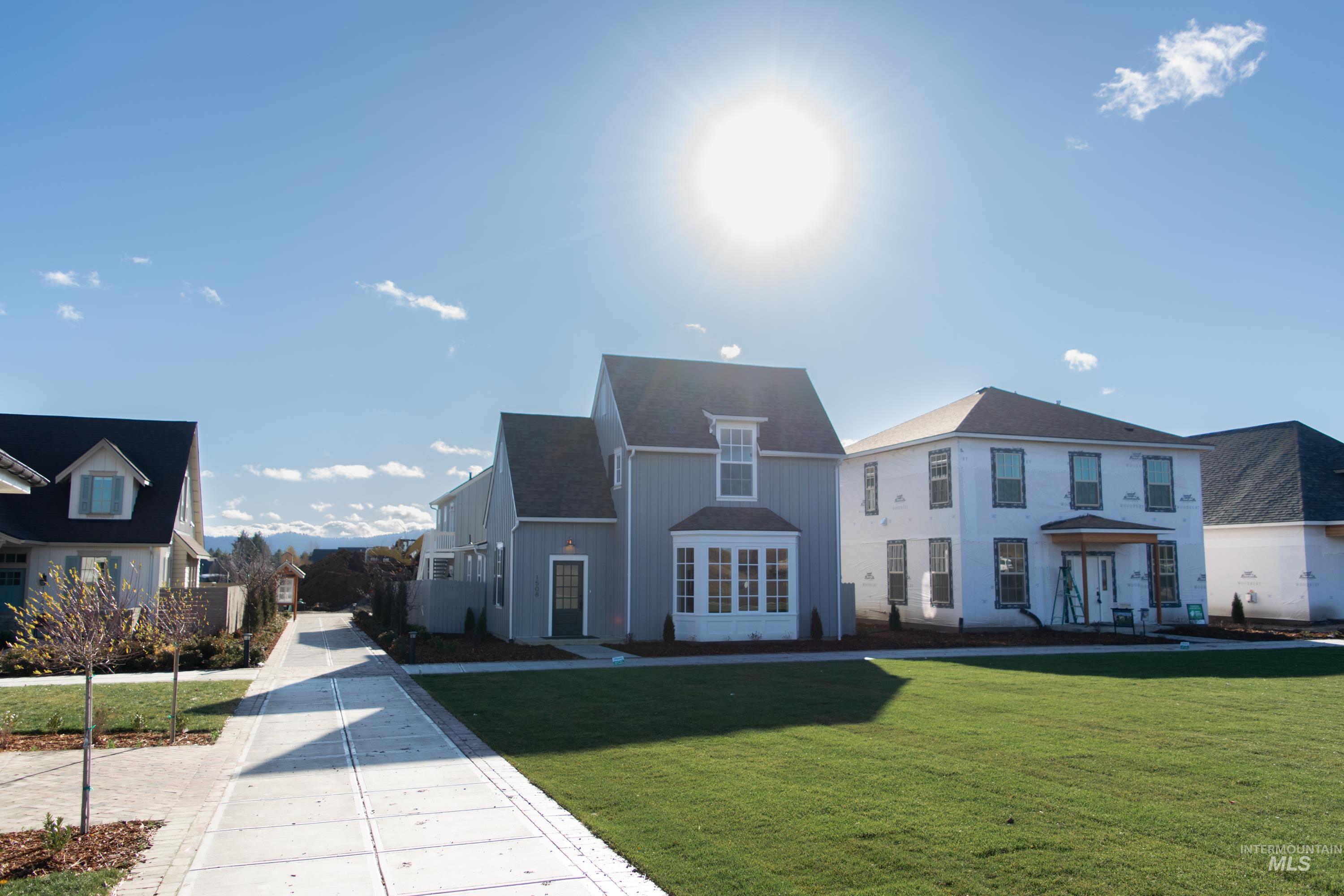 1508 Picotee Circle 