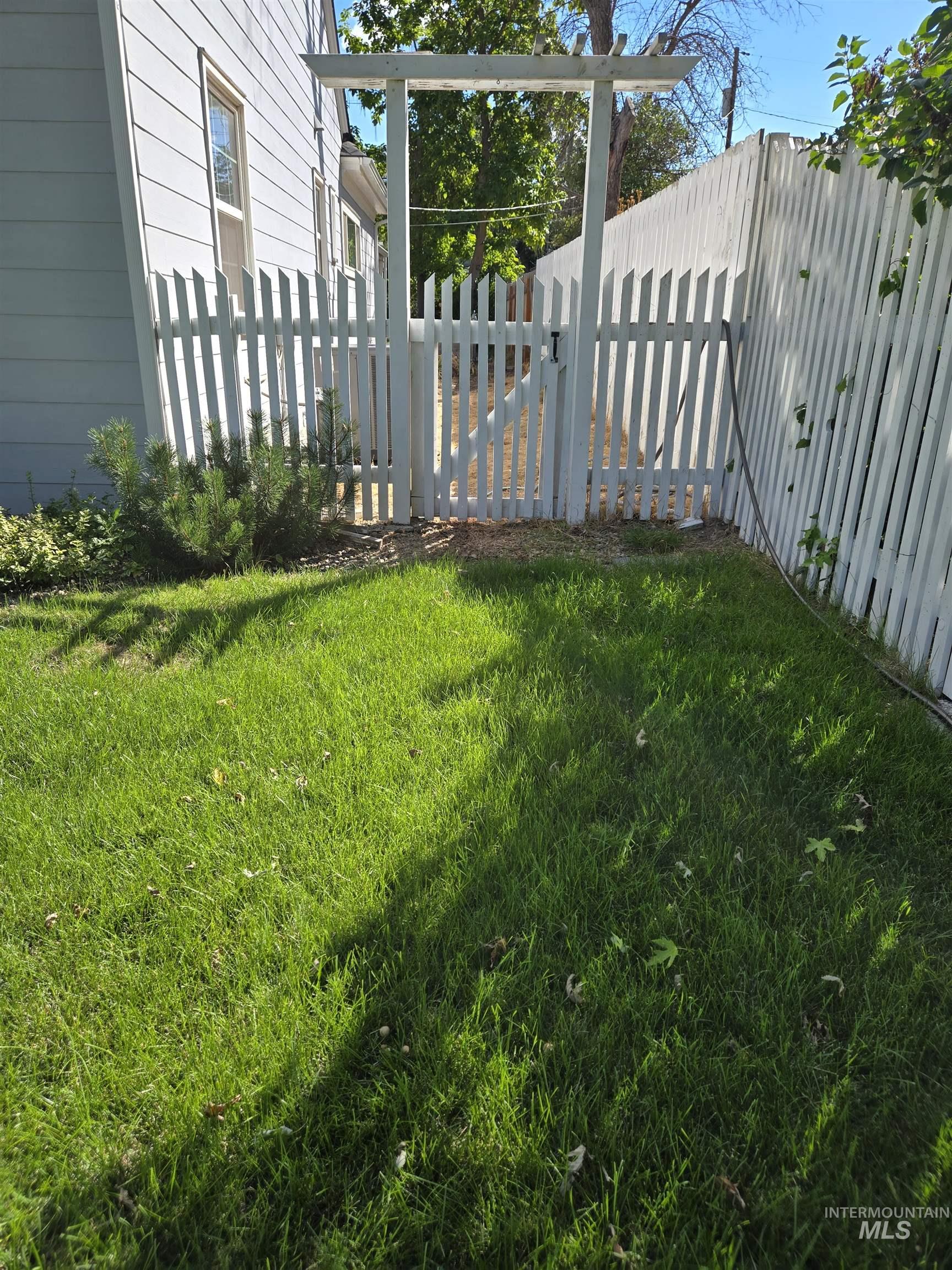 1122 2nd Ave S. Property Photo 43