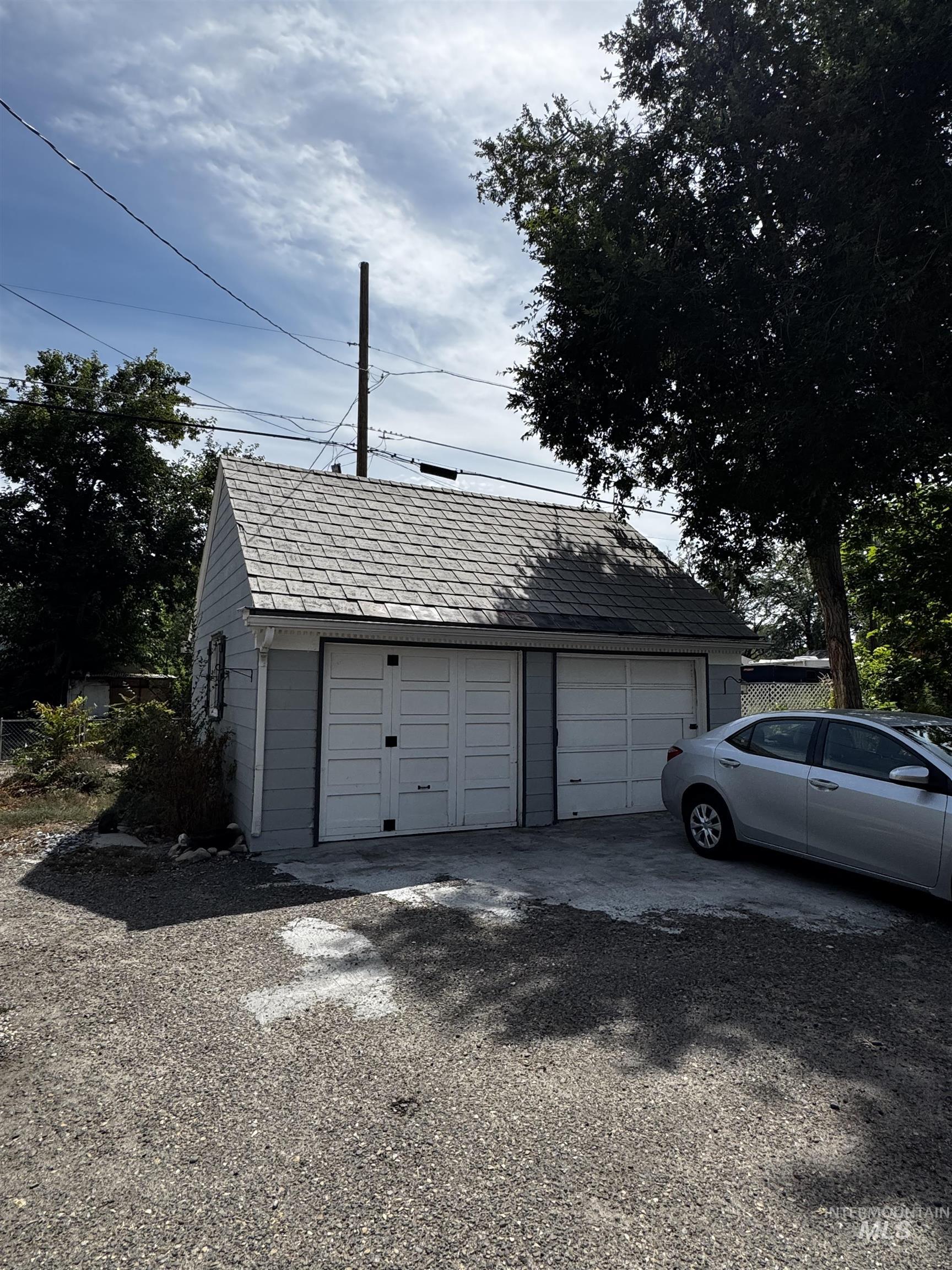 1122 2nd Ave S. Property Photo 31