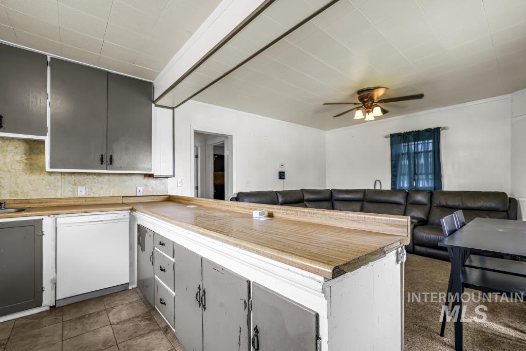 121 North Street Property Photo 7