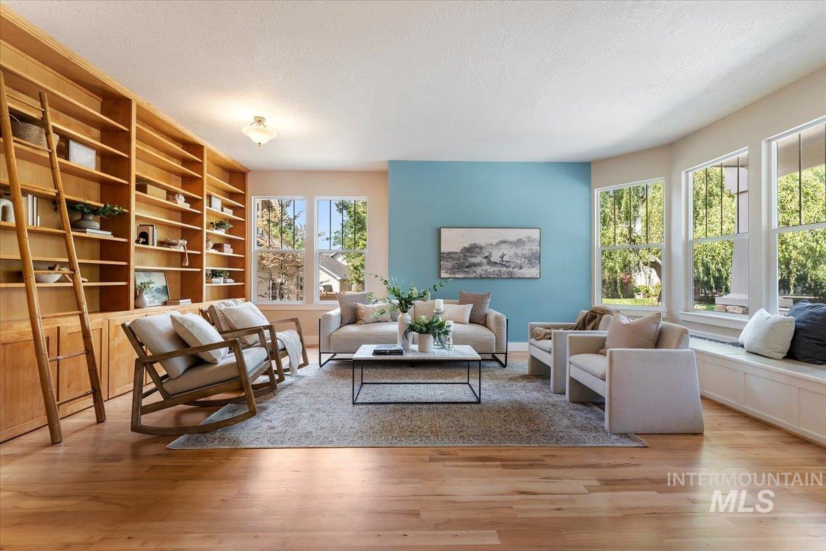 5459 E Branchwood Property Photo 7