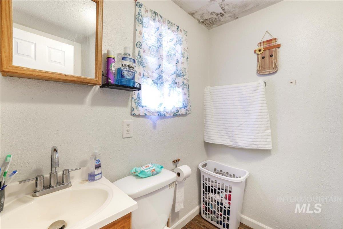 121 7th Ave South Property Photo 17