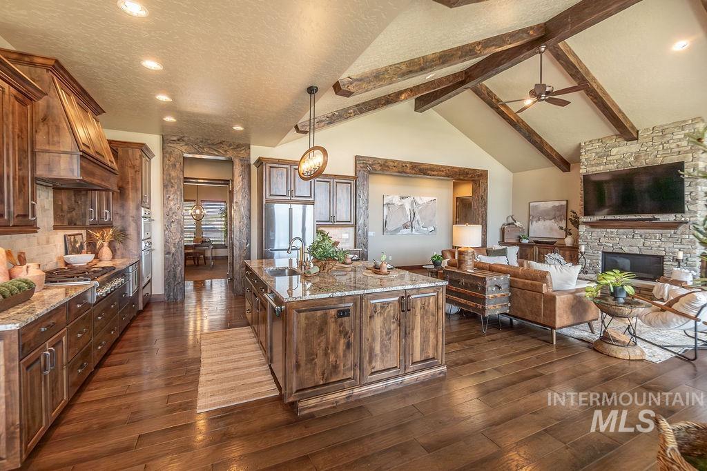 15350 Syrah Property Photo 22