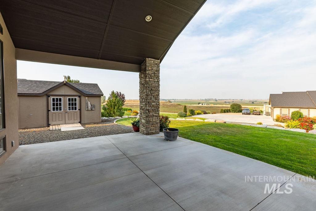 15350 Syrah Property Photo 45