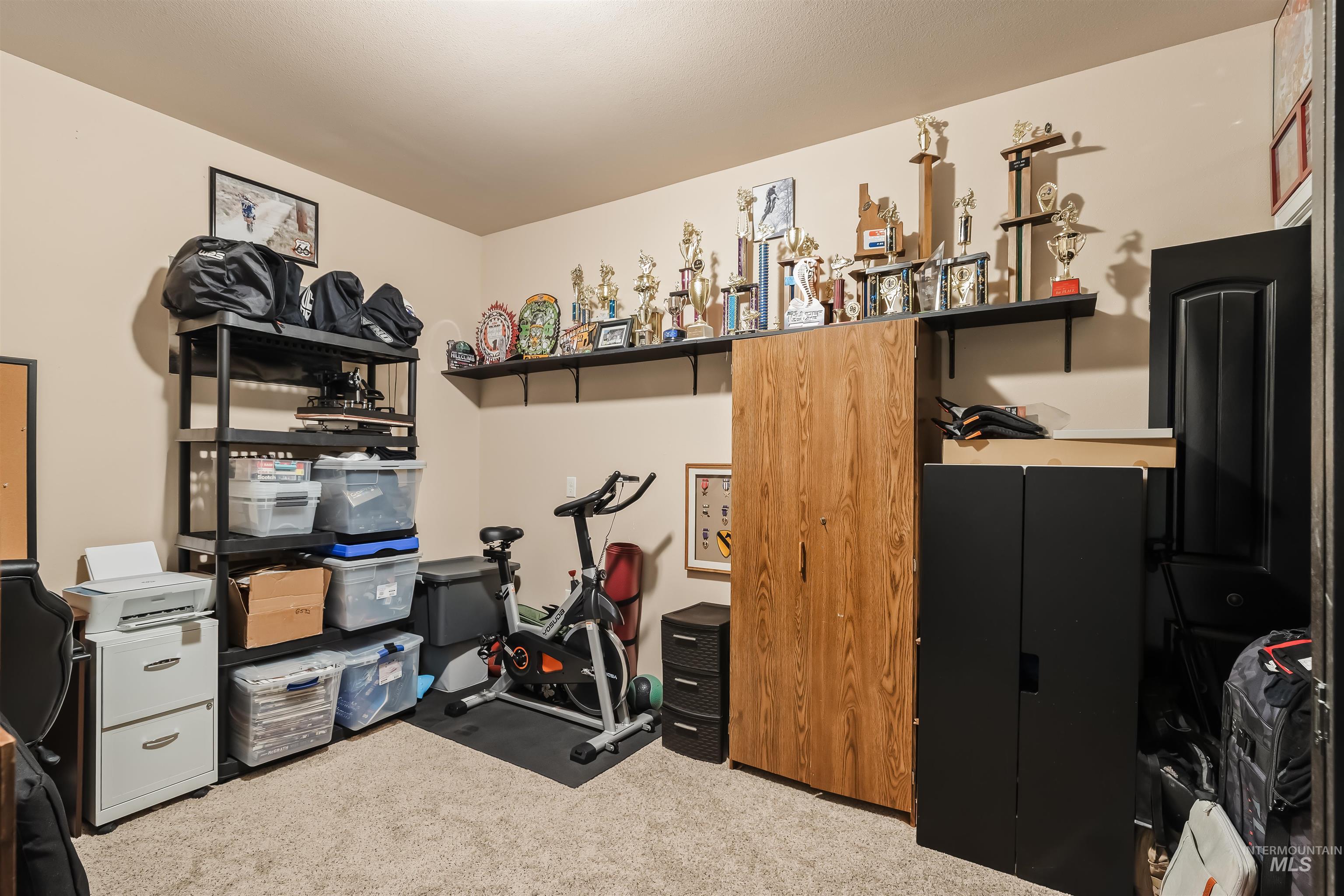 705 Talons Ct Property Photo 26