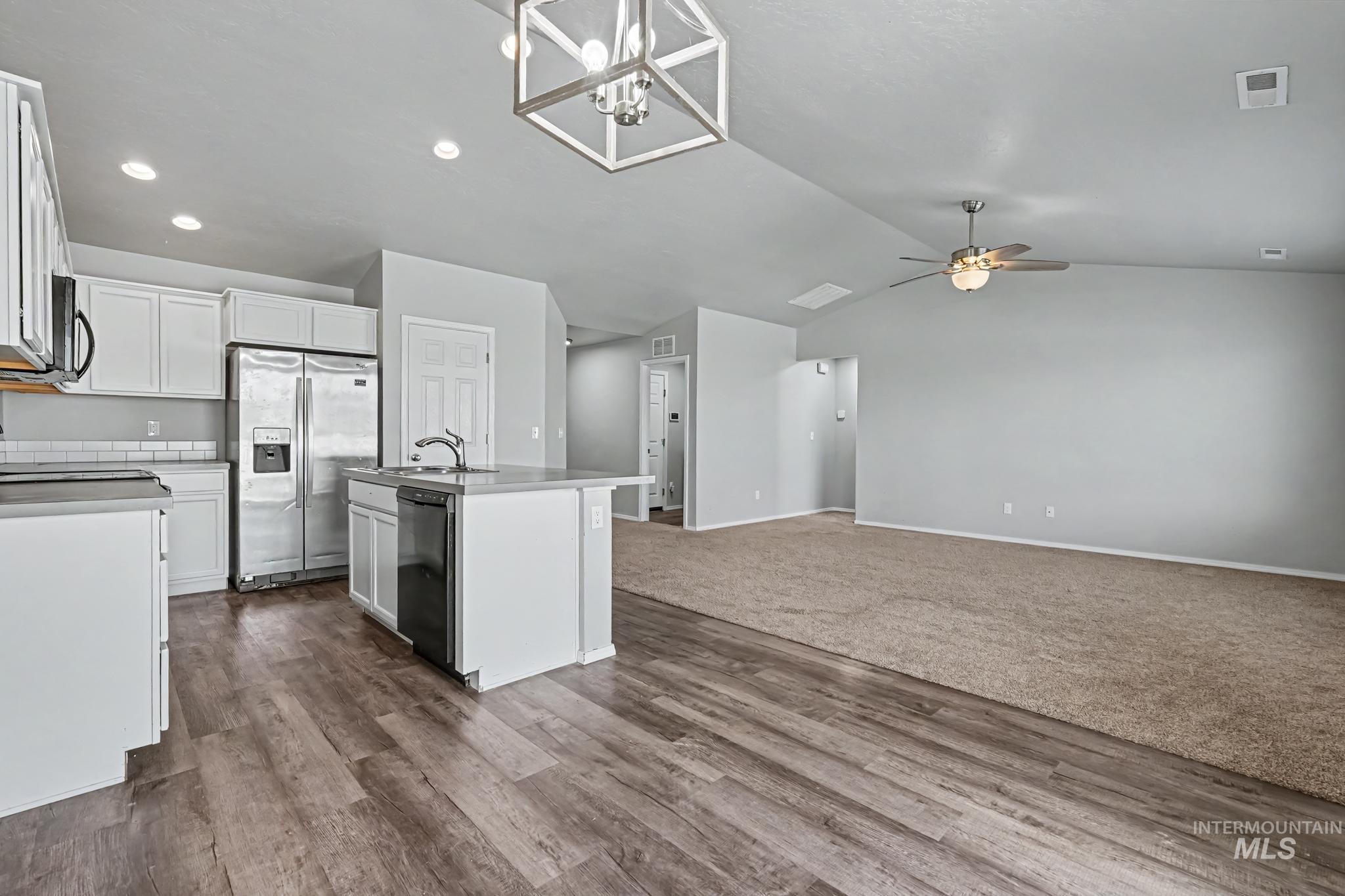 12786 Carkhill St Property Photo 14