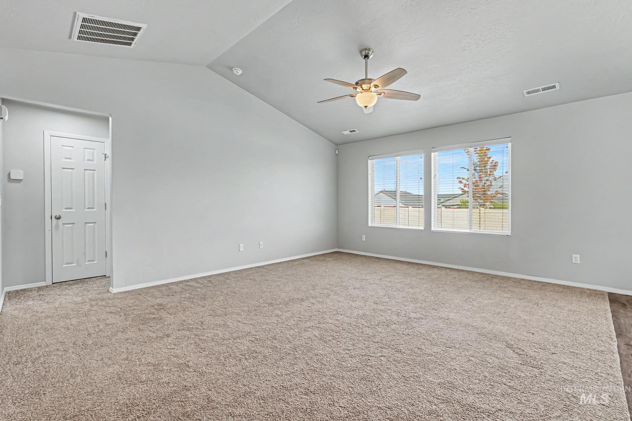 12786 Carkhill St Property Photo 16
