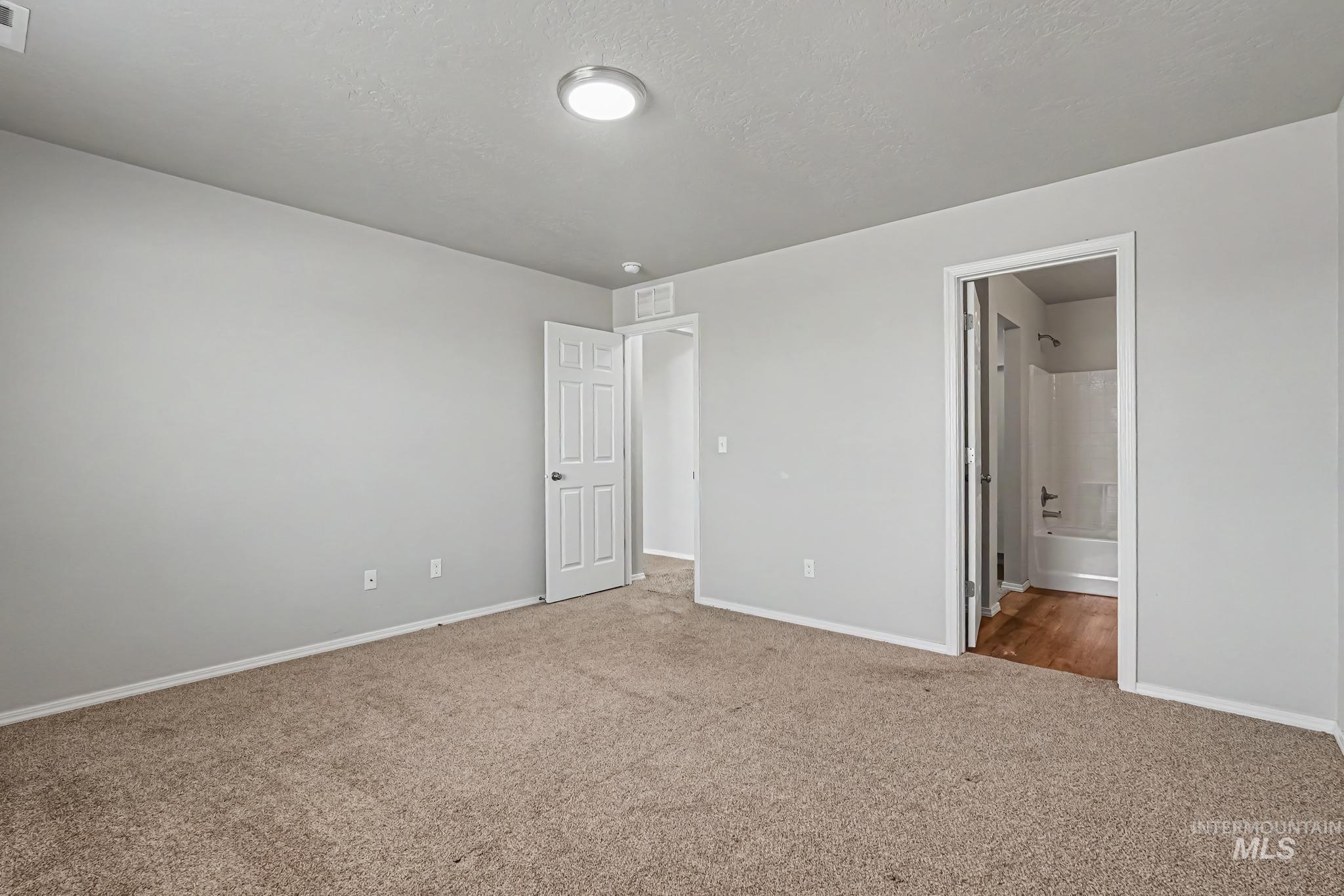 12786 Carkhill St Property Photo 28