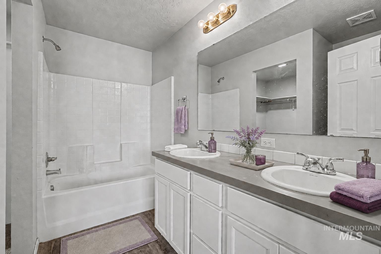 12786 Carkhill St Property Photo 29