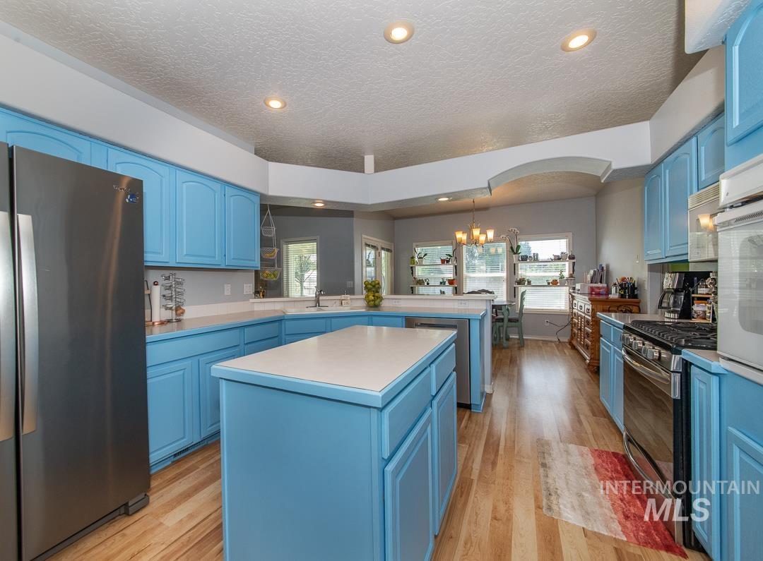 1005 Karndell St Property Photo 13