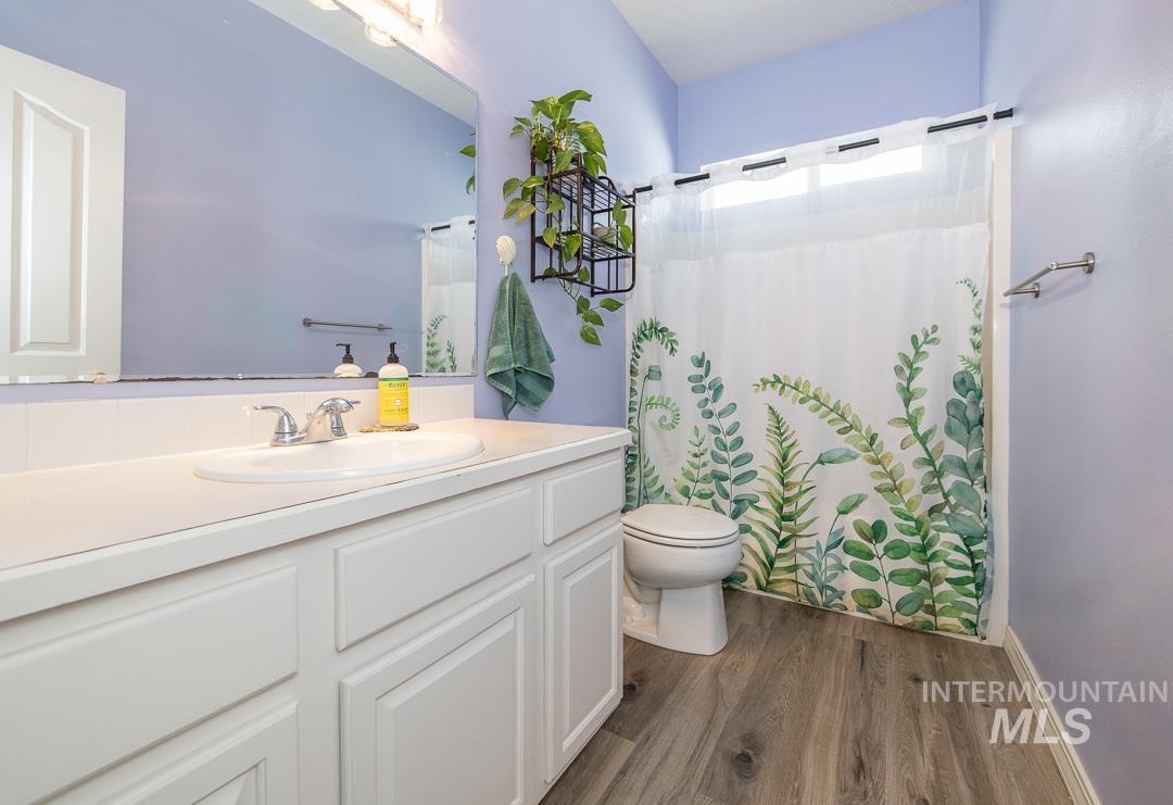 1005 Karndell St Property Photo 35