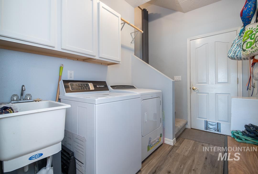1005 Karndell St Property Photo 39