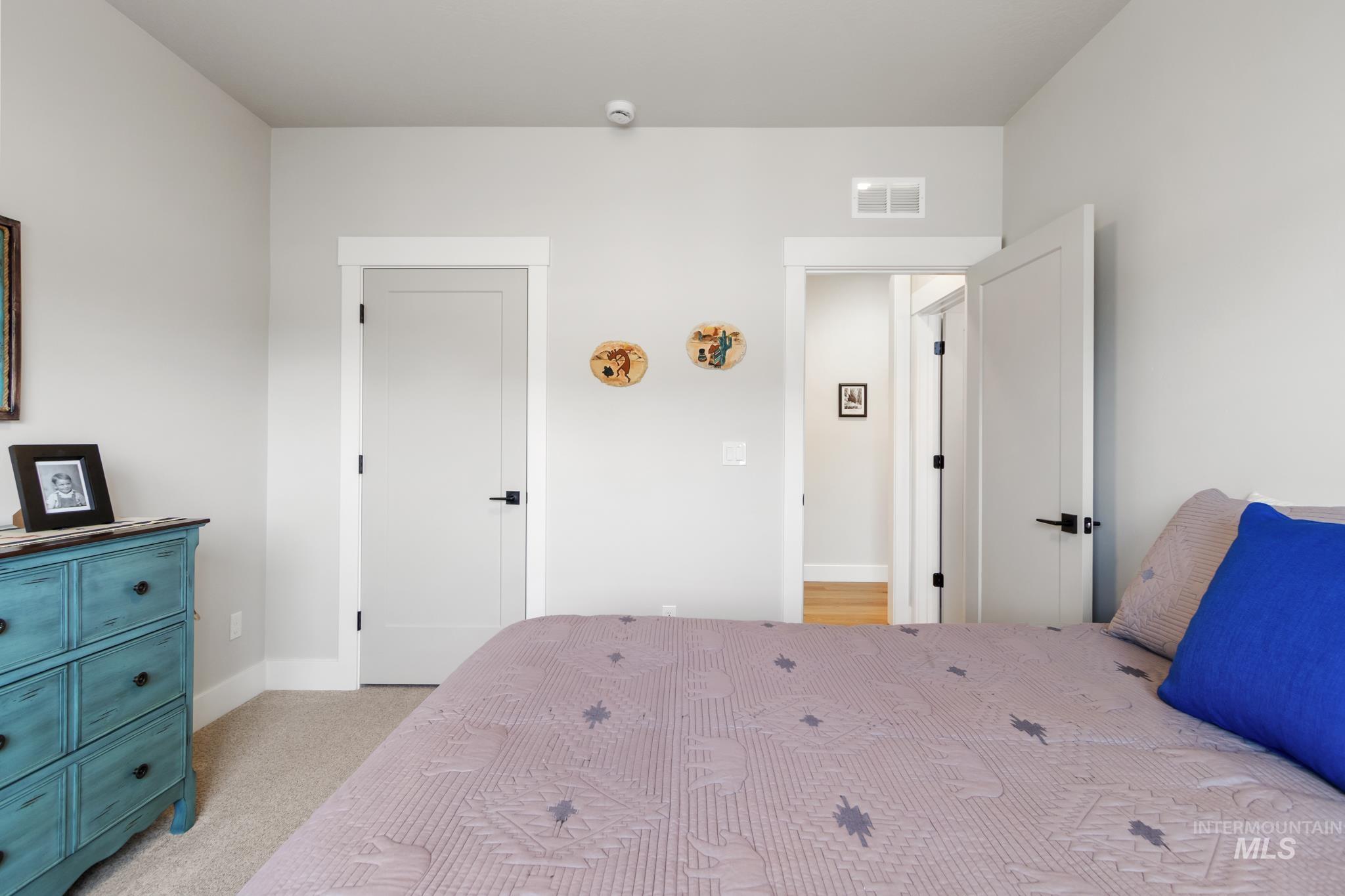 9864 W Aviara Street Property Photo 11