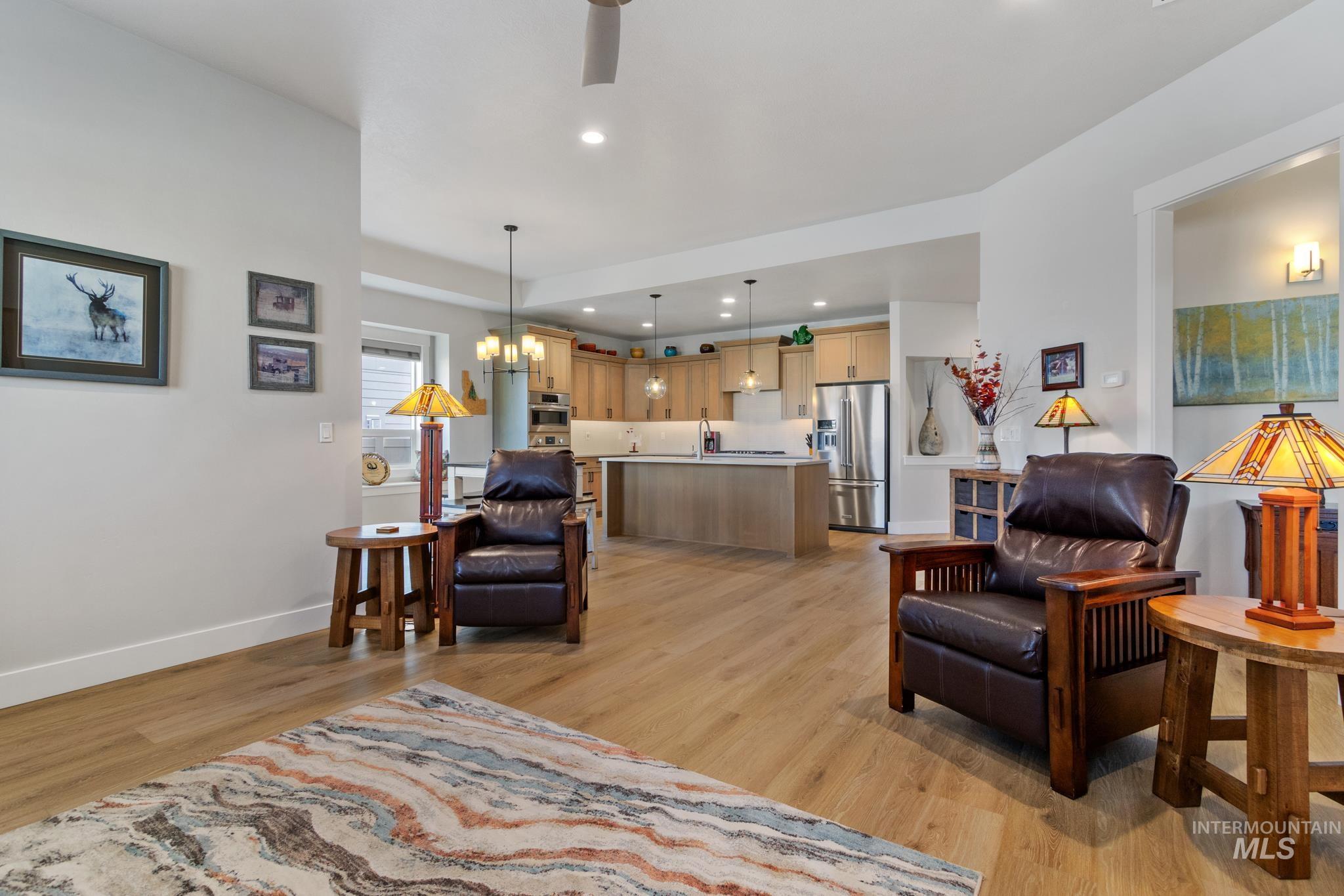 9864 W Aviara Street Property Photo 25