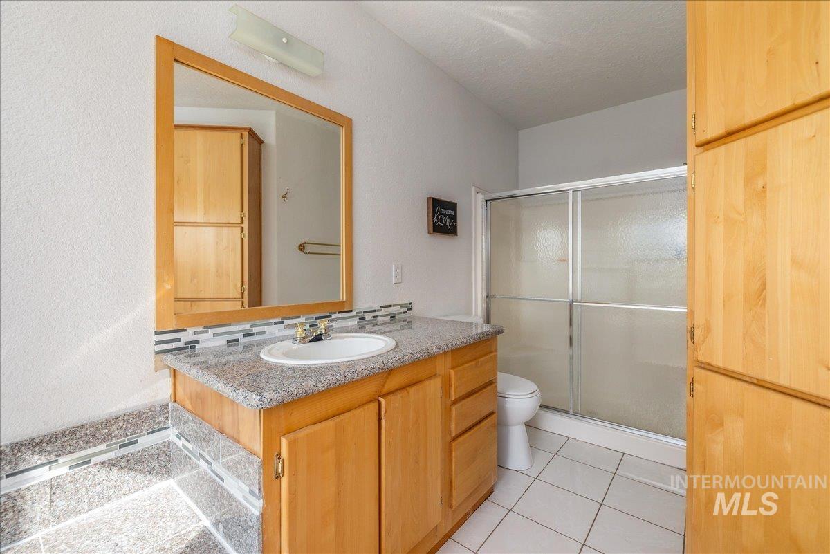 13159 Cameron Dr. Property Photo 22