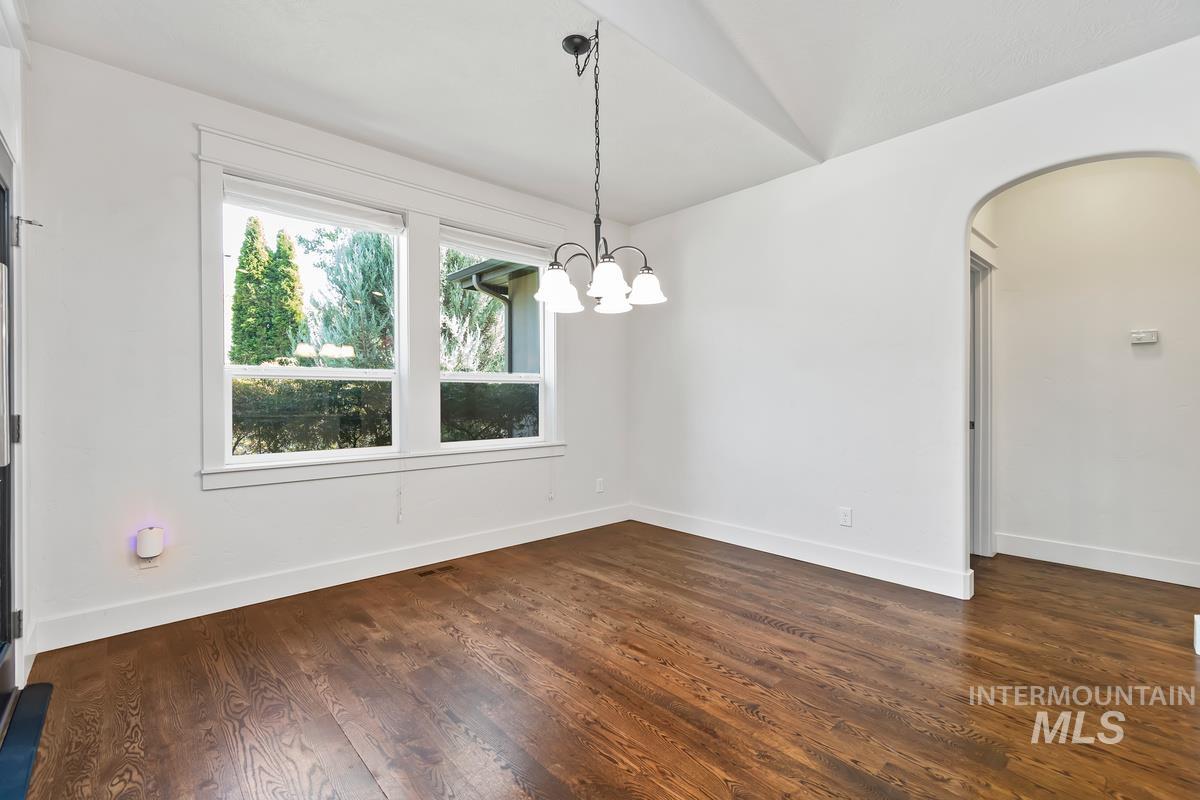 2434 N Betula Ave Property Photo 10