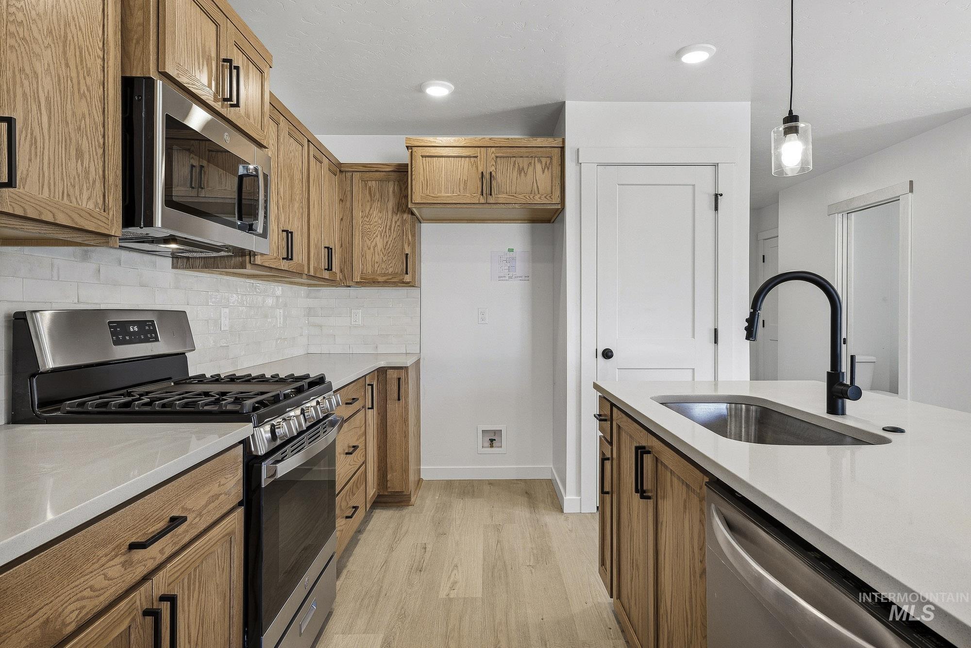 1905 Jensens Way Property Photo 10