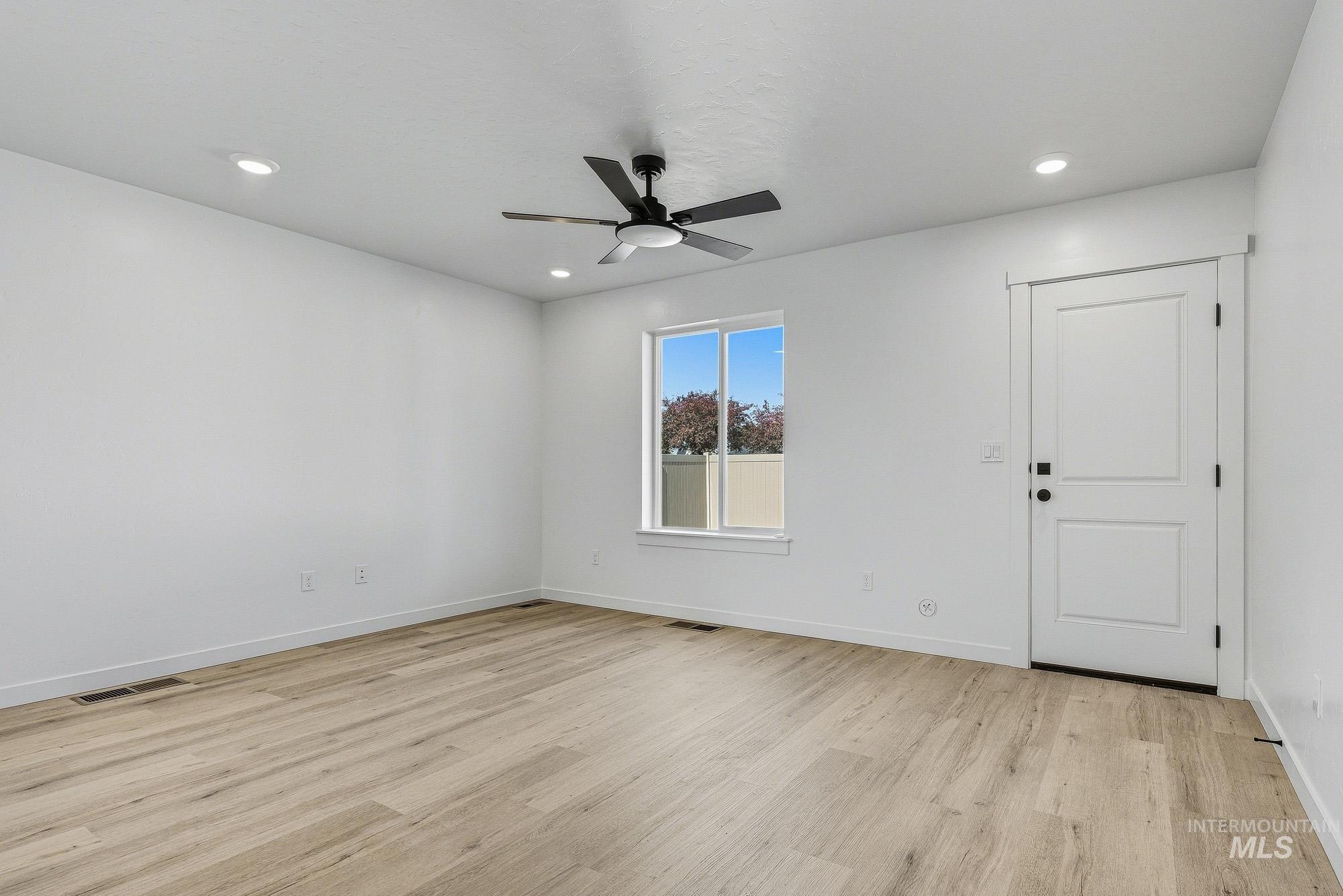 1905 Jensens Way Property Photo 17