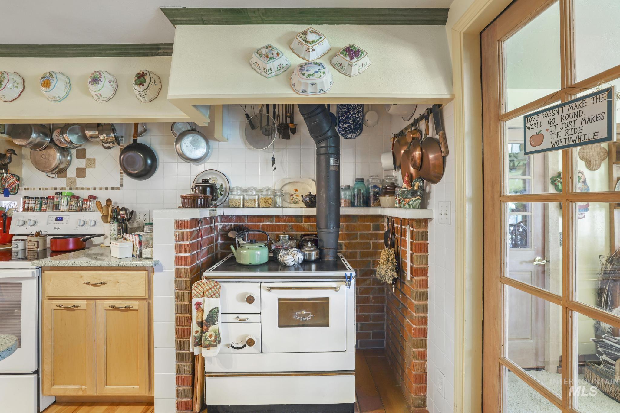 3362 N 3300 E Property Photo 16