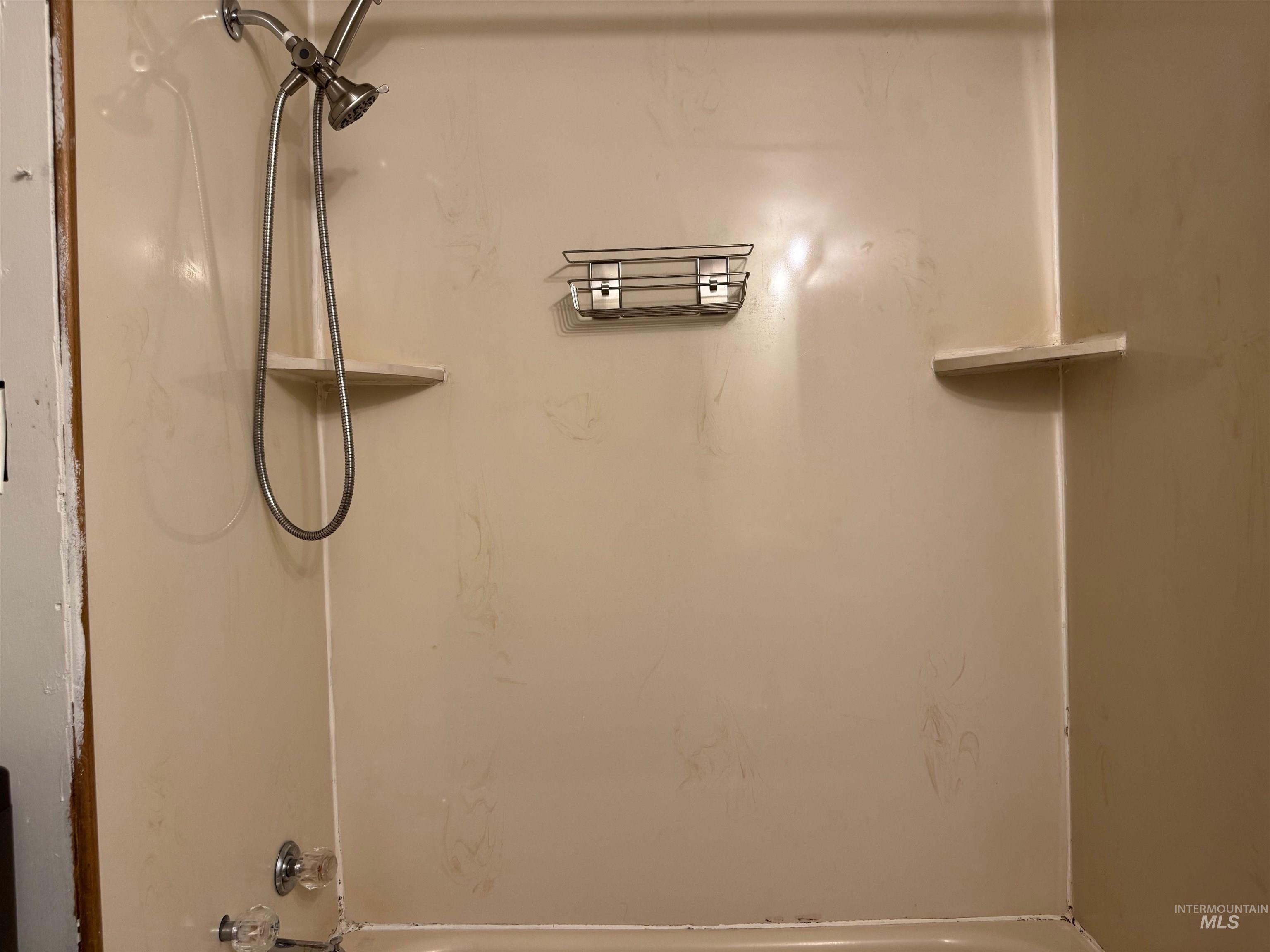 148 S 600 W Property Photo 15