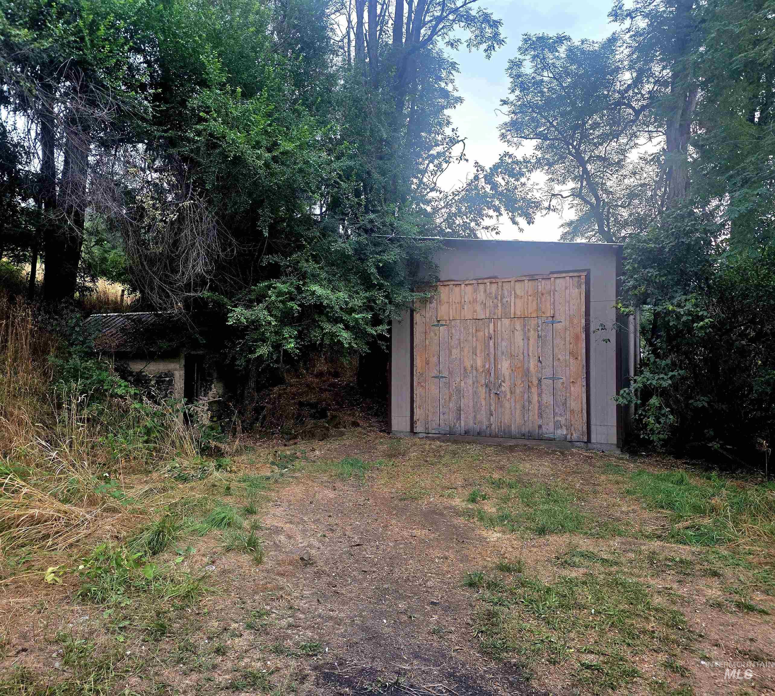 140 Florence Street Property Photo 12