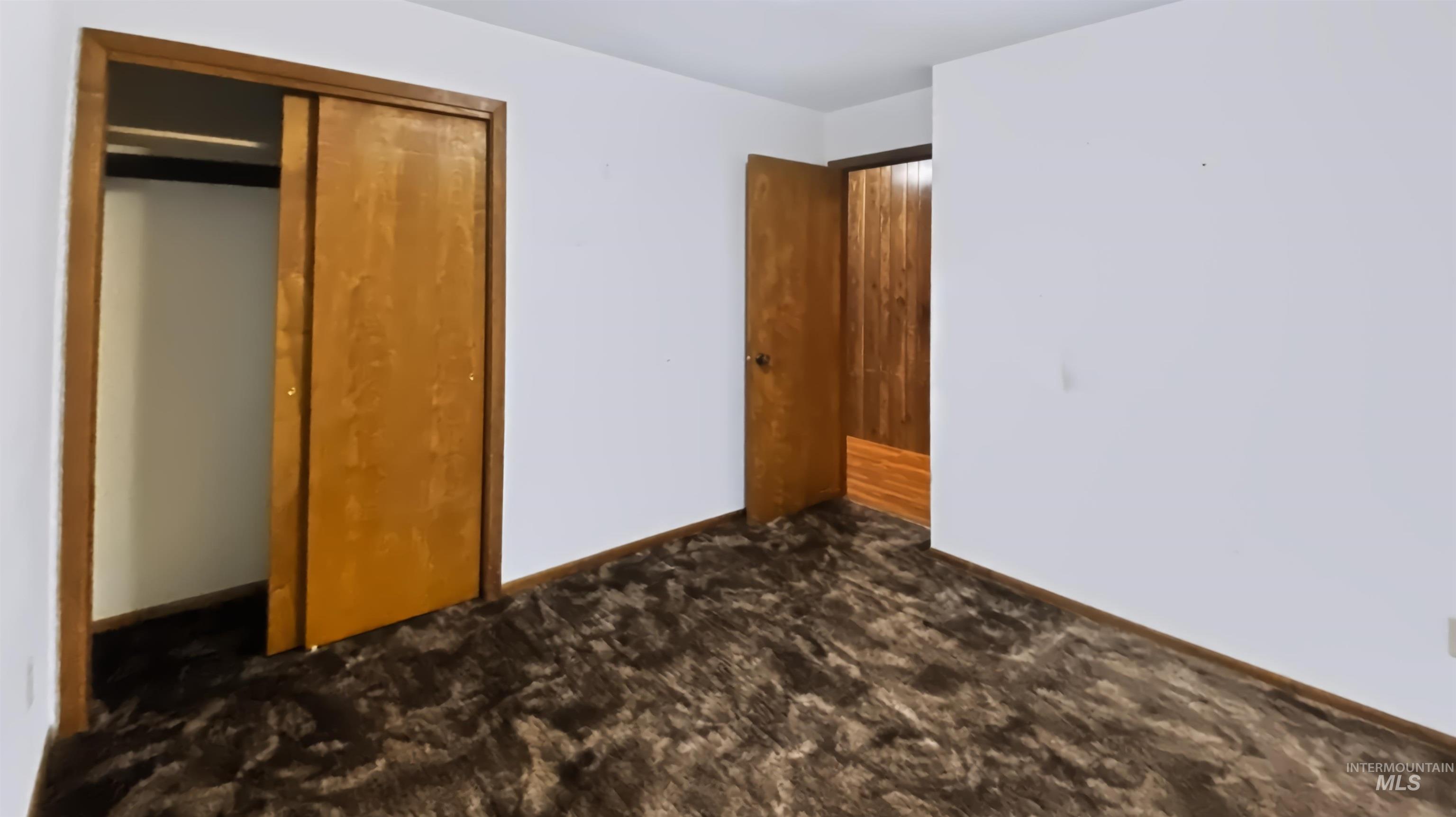 140 Florence Street Property Photo 31