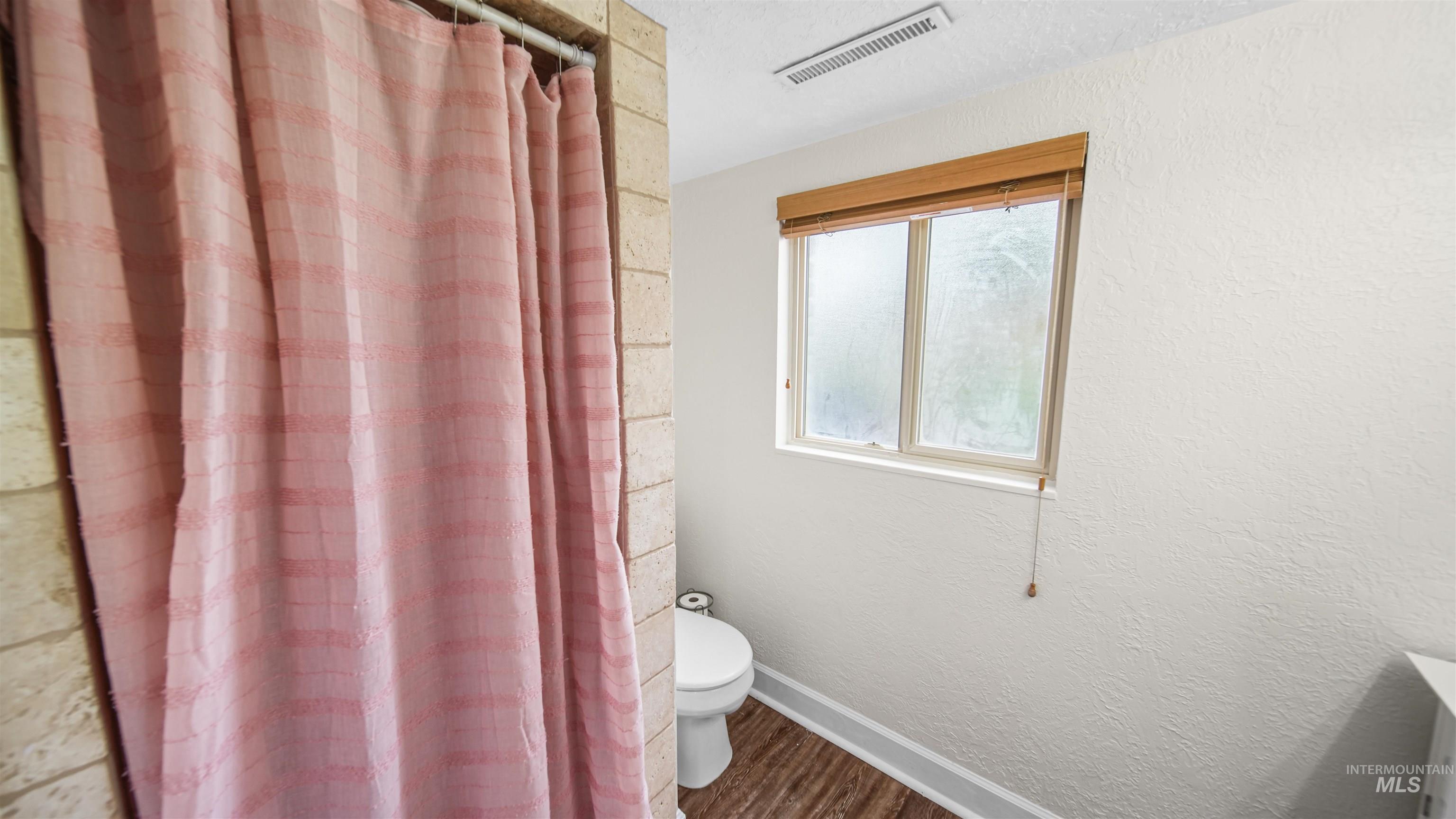 604 Adams St. Property Photo 19