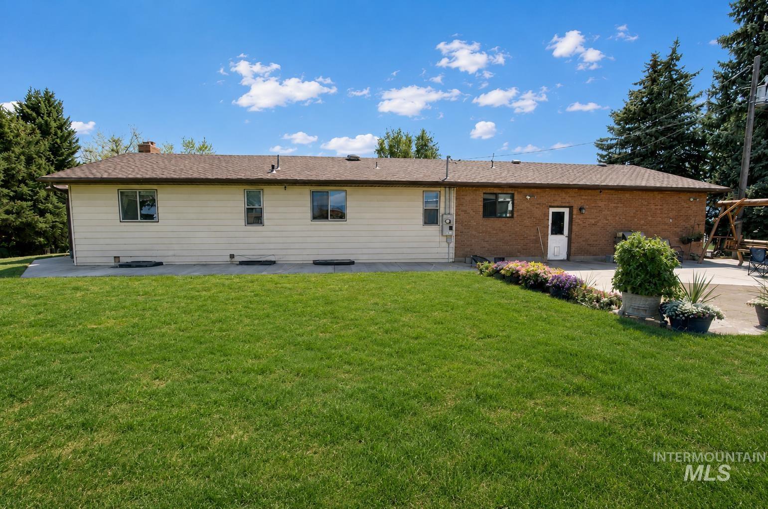 376 S 1100 E Property Photo 2