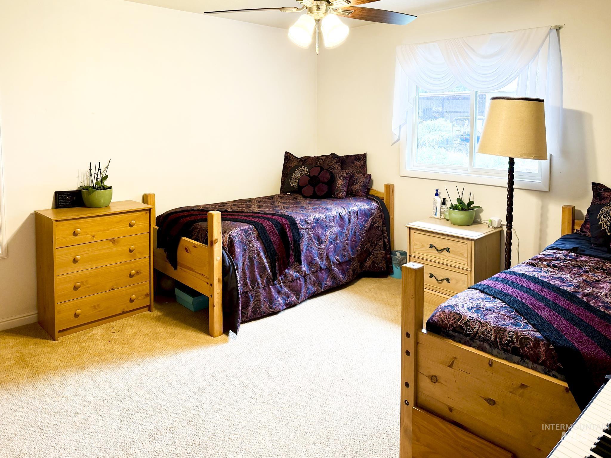 376 S 1100 E Property Photo 8