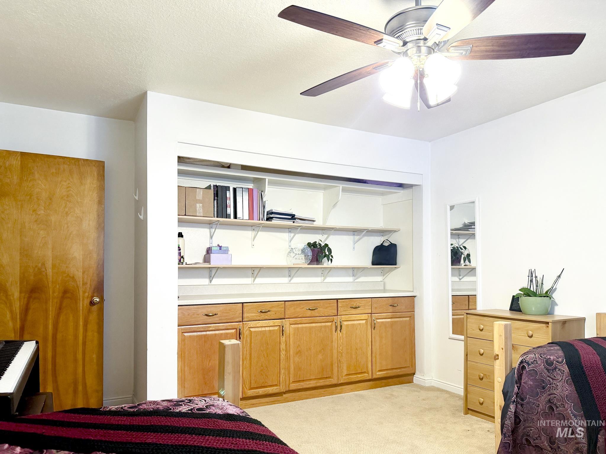 376 S 1100 E Property Photo 10