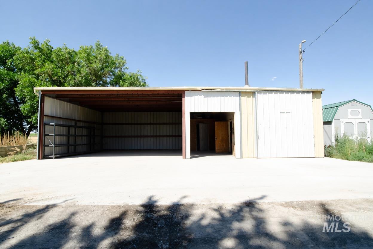 376 S 1100 E Property Photo 14