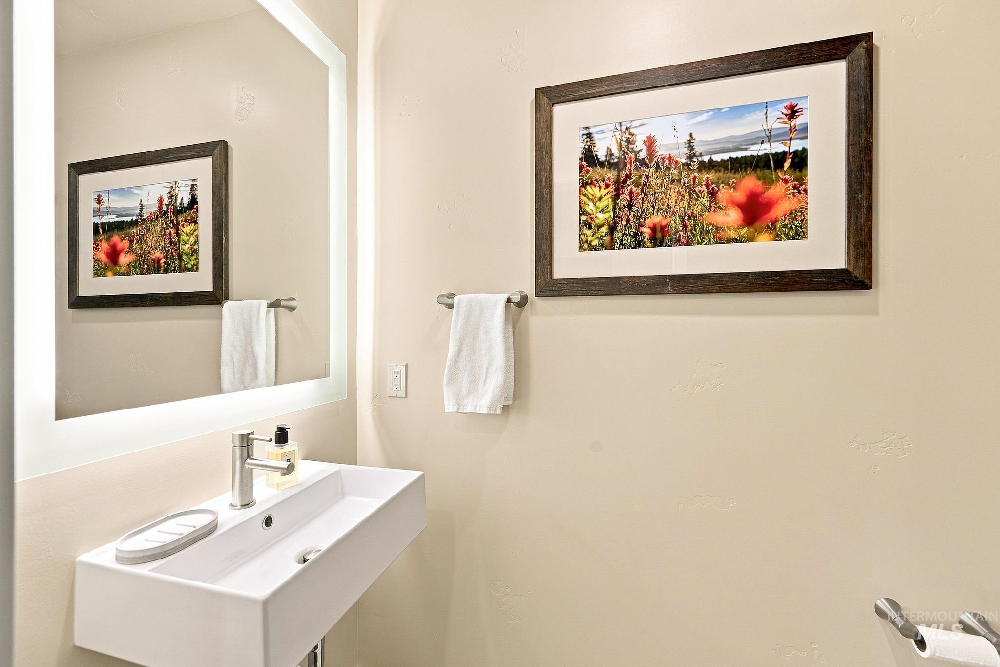 740 Village Drive Property Photo 17