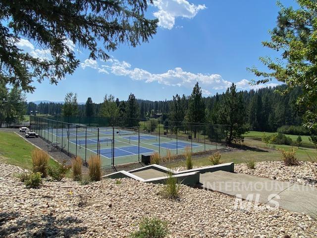 3633 Nelson Court Property Photo 6