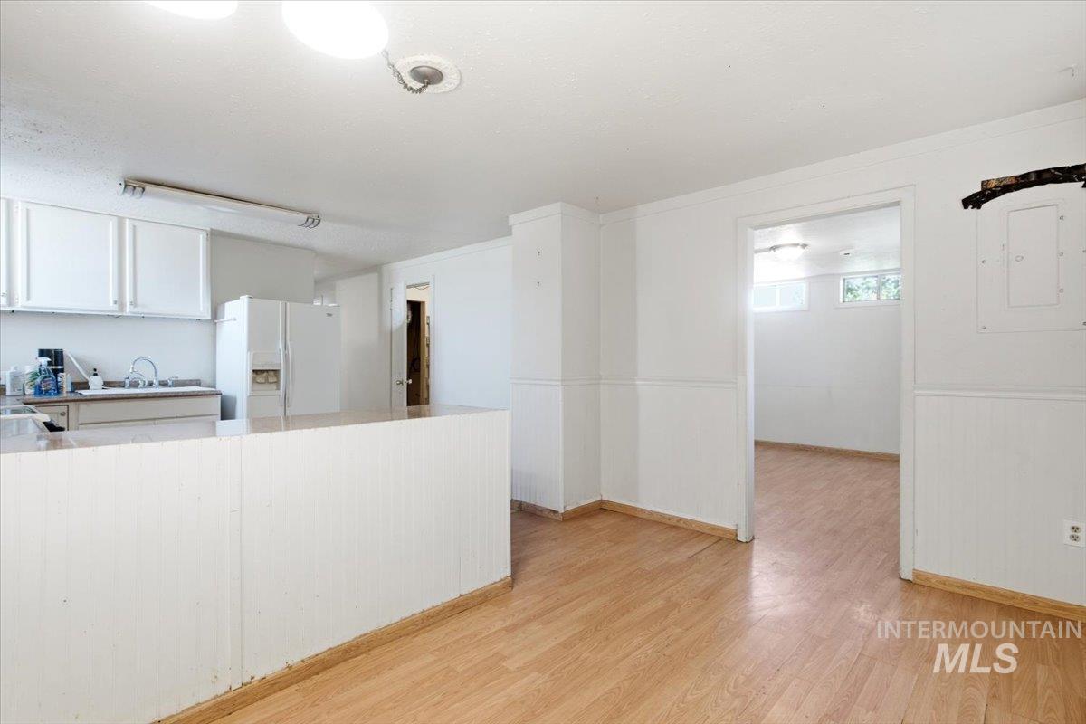 3929-3927 Homestead Rd Property Photo 27