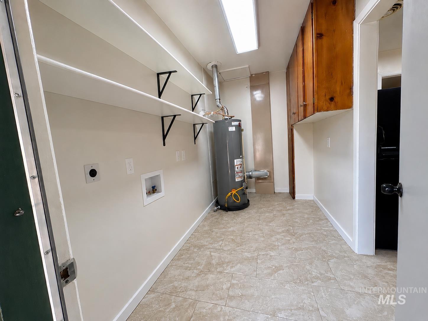 520 S 3rd E Property Photo 18