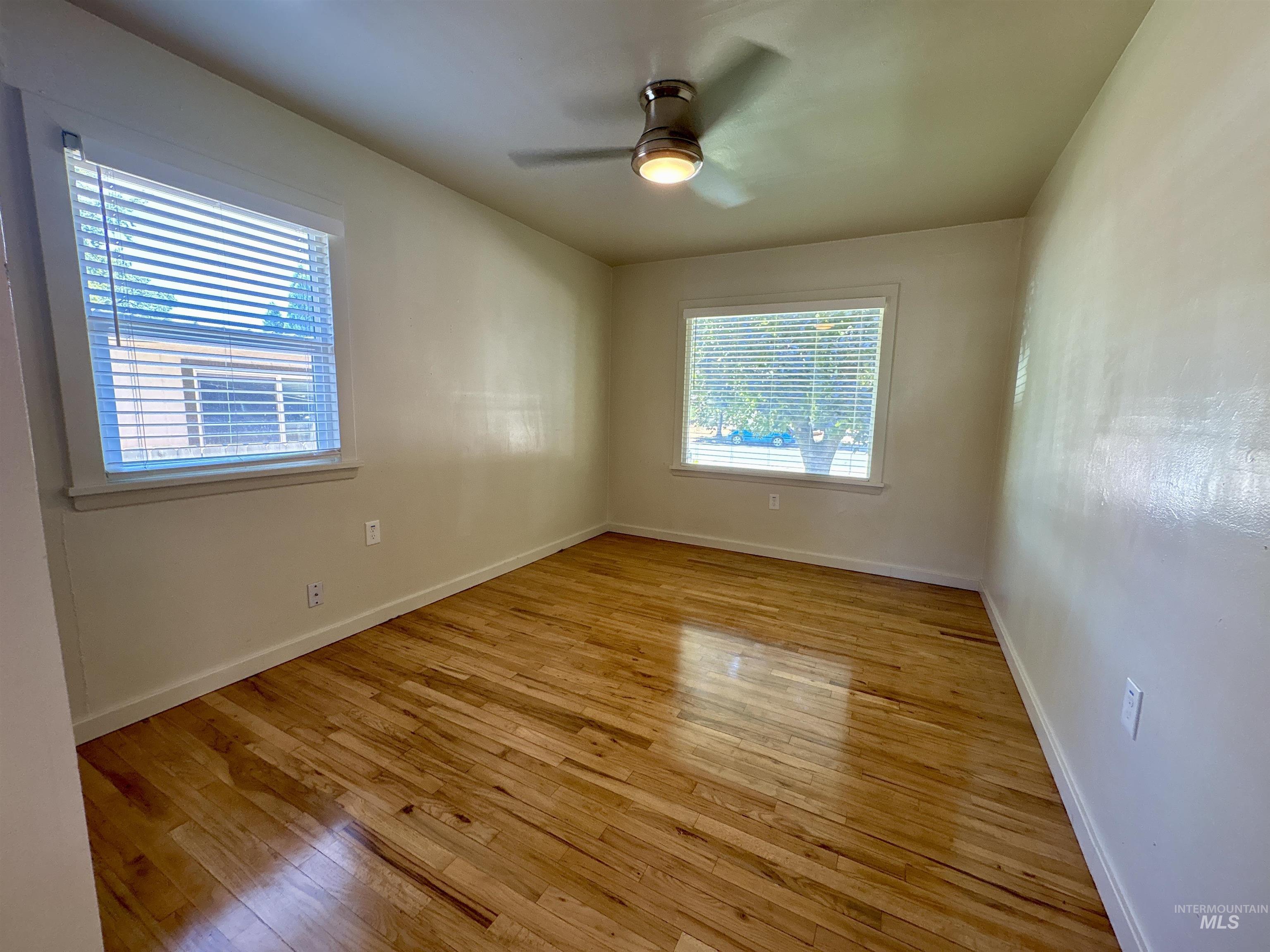 520 S 3rd E Property Photo 32