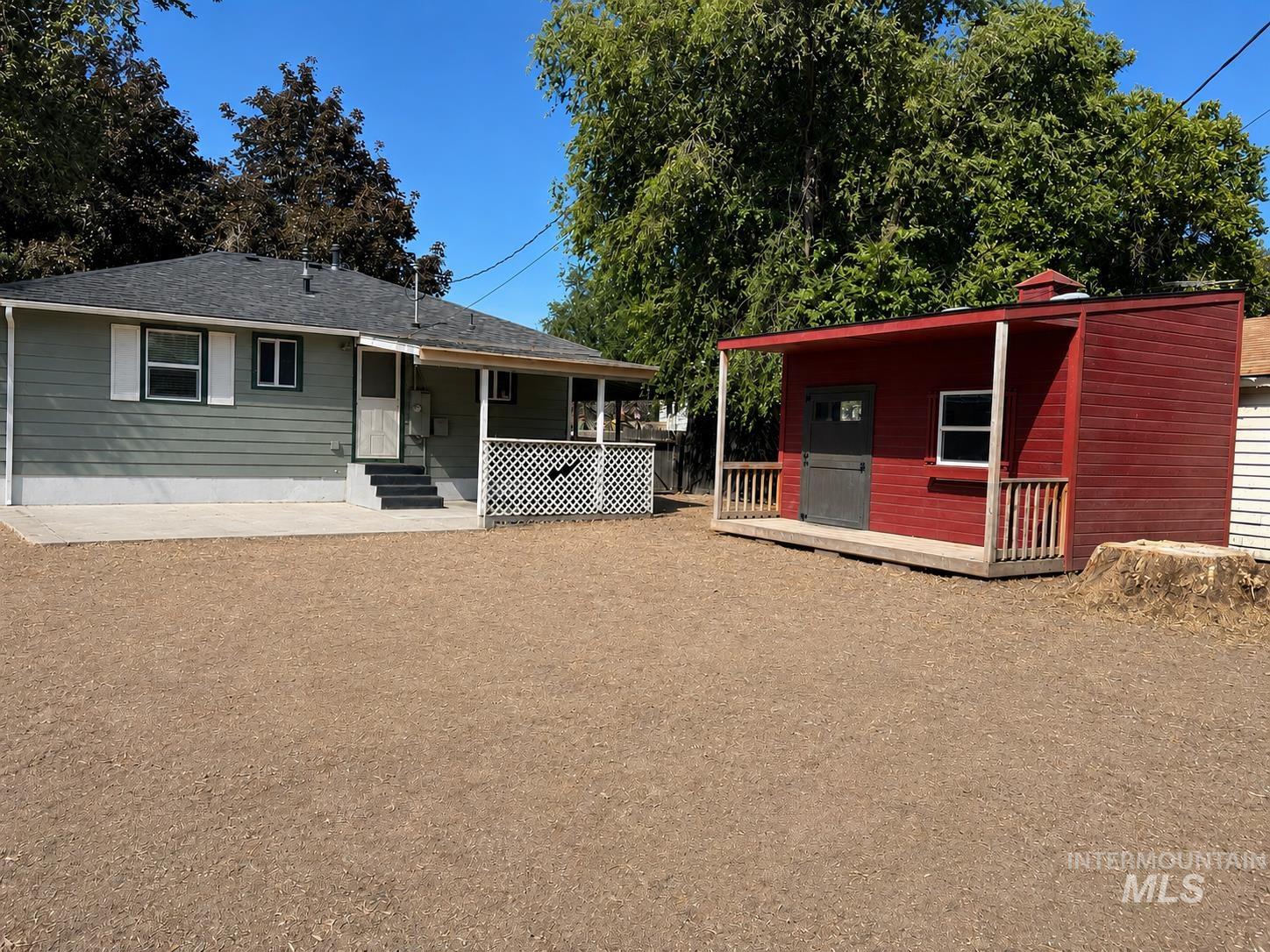520 S 3rd E Property Photo 44