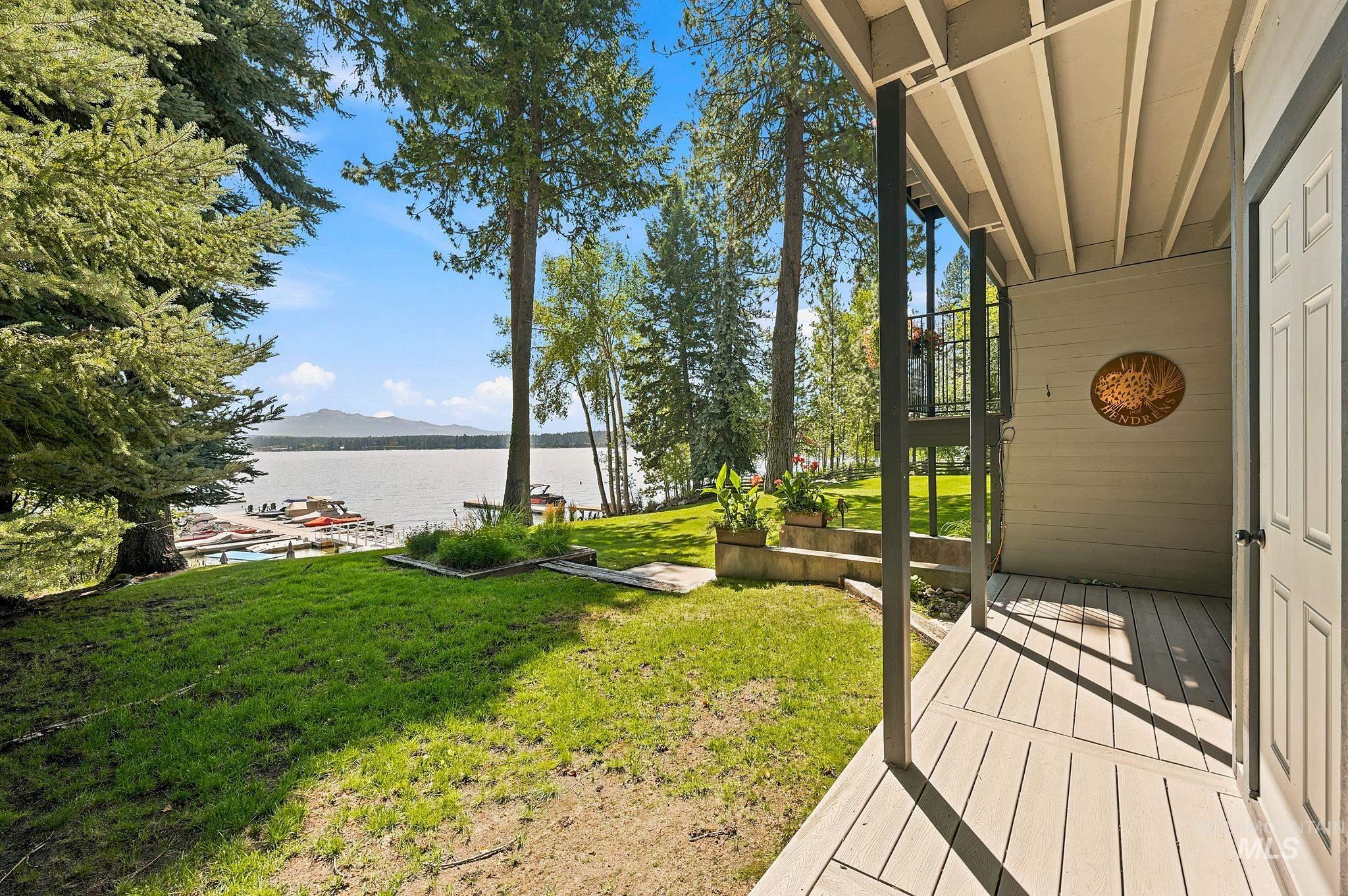1552 Warren Wagon Road Property Photo 4