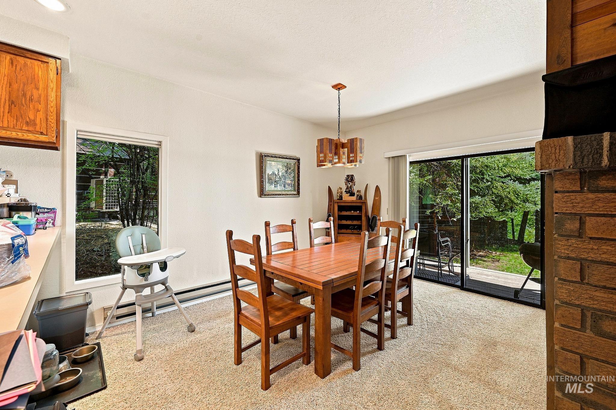 1552 Warren Wagon Road Property Photo 11
