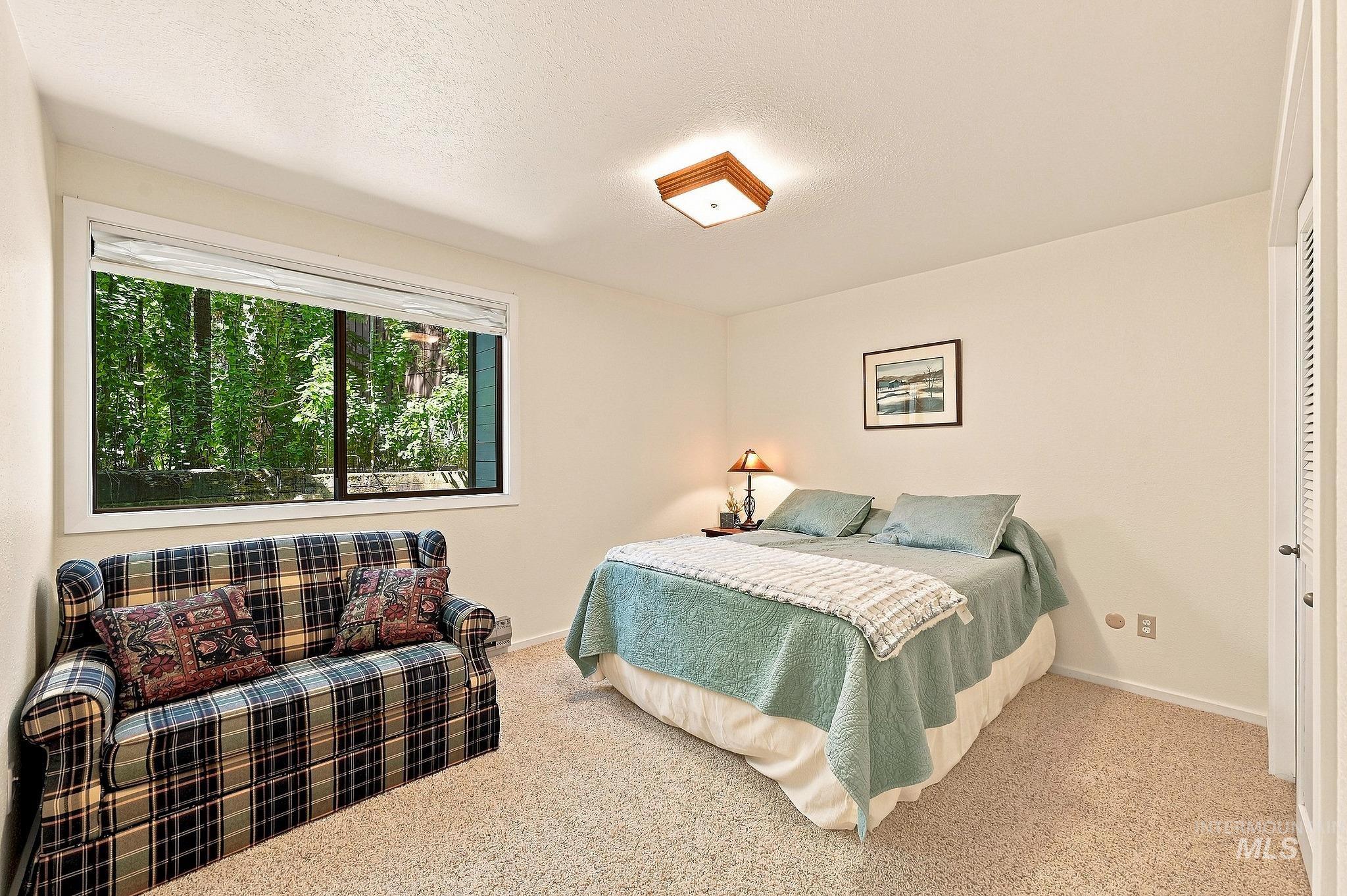 1552 Warren Wagon Road Property Photo 20