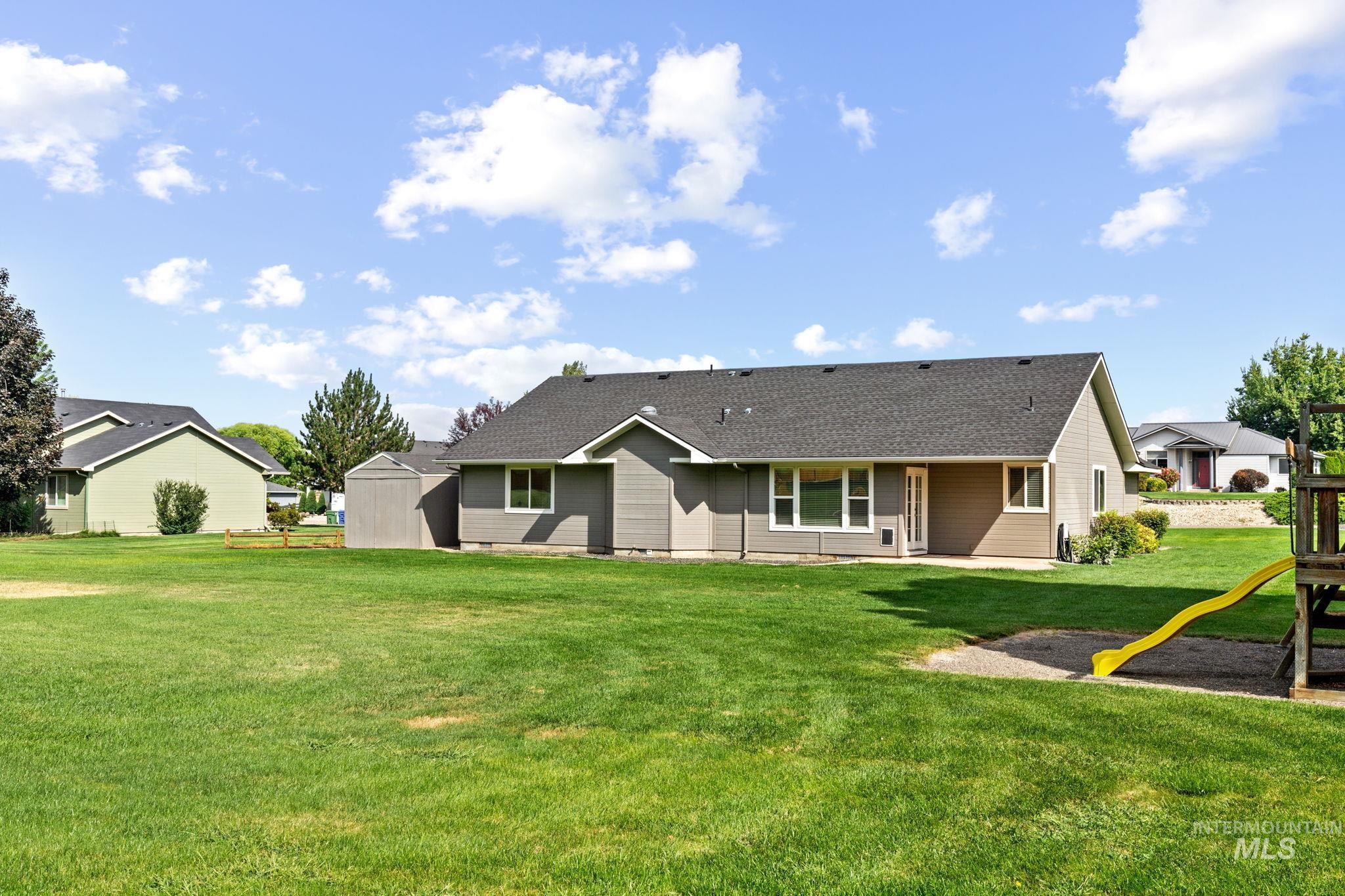 2086 Shelley Dr. Property Photo 41