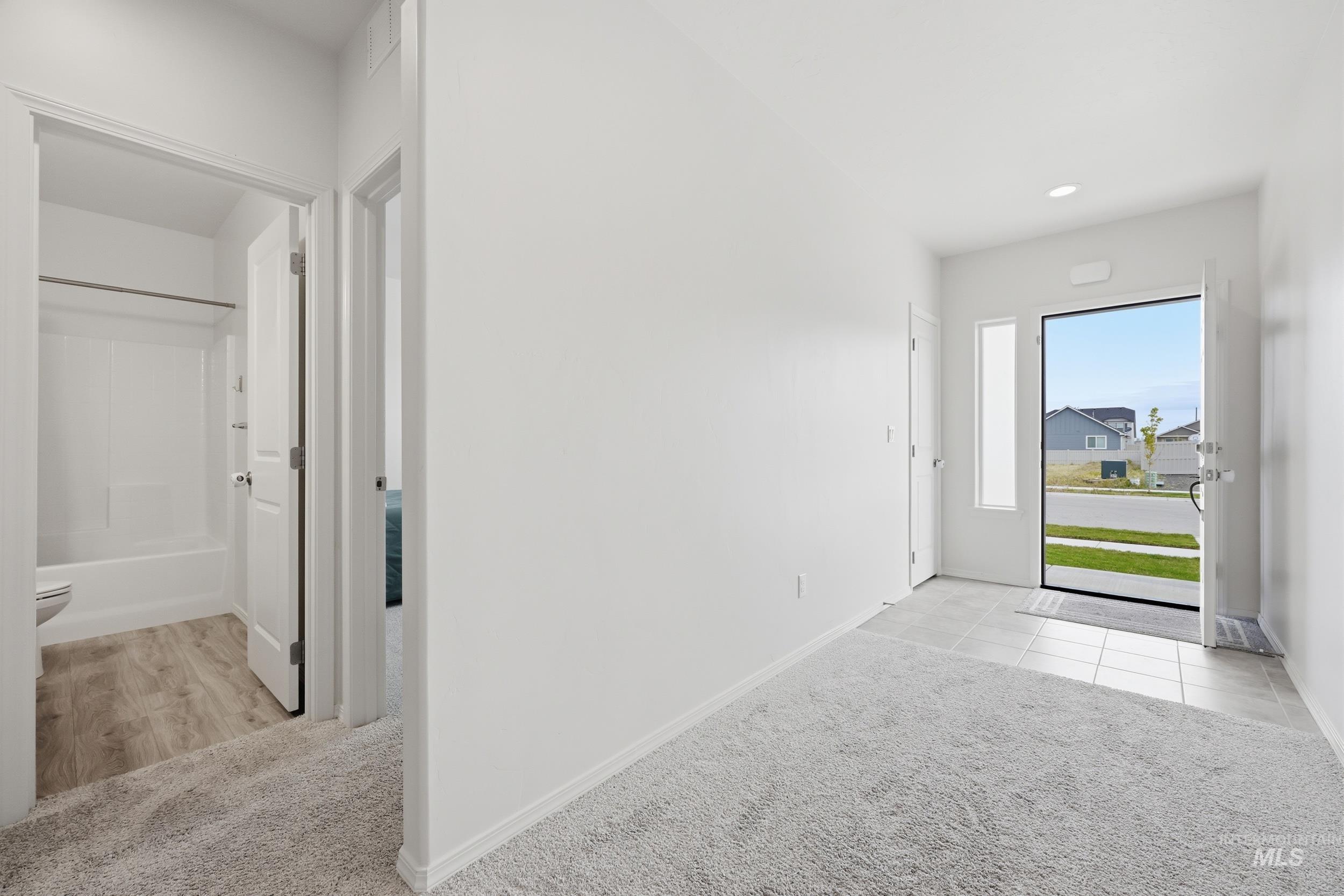 4797 E Grassway Dr Property Photo 4
