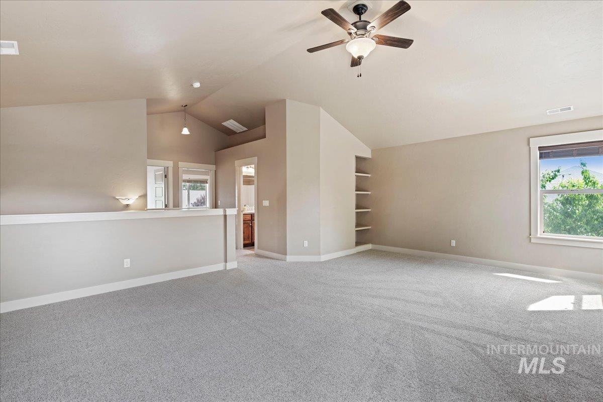 319 S Burgundy Way Property Photo 20