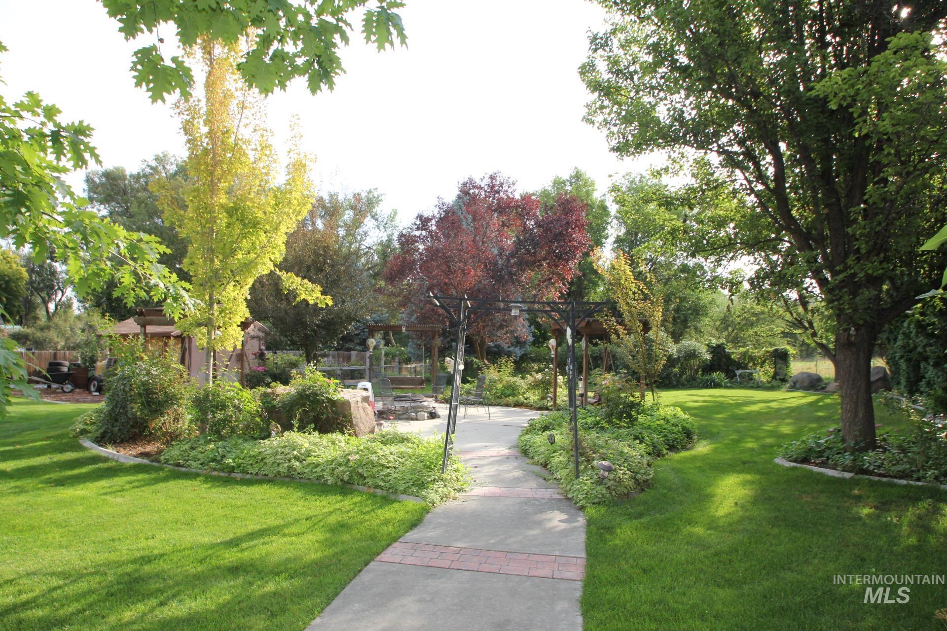 1707 Emerald Ave. Property Photo 35