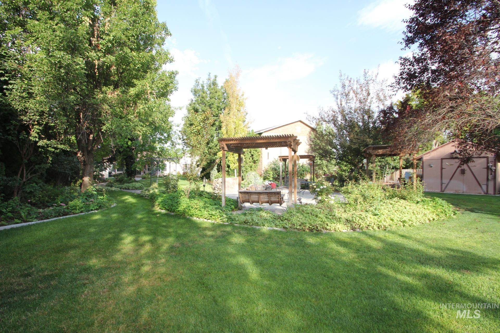 1707 Emerald Ave. Property Photo 45
