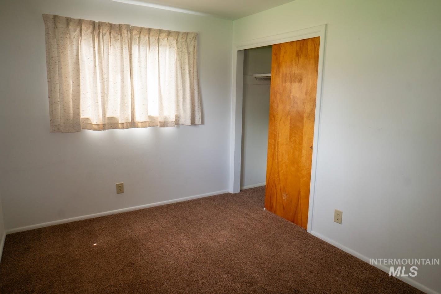 2675 Fairmont Property Photo 11